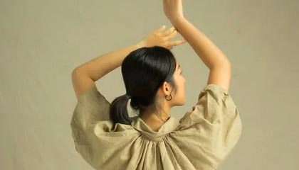 乌克兰举重选手激战夺冠，震撼全场